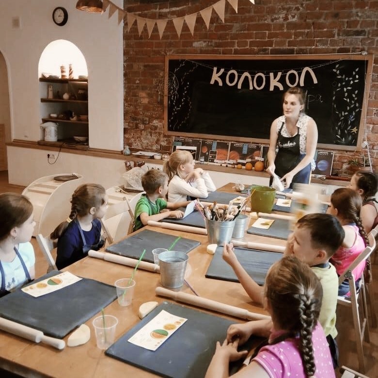 Записаться на программу Детская площадка "Мультики" 6+ по цене 4000 рублей  в городе Владимир